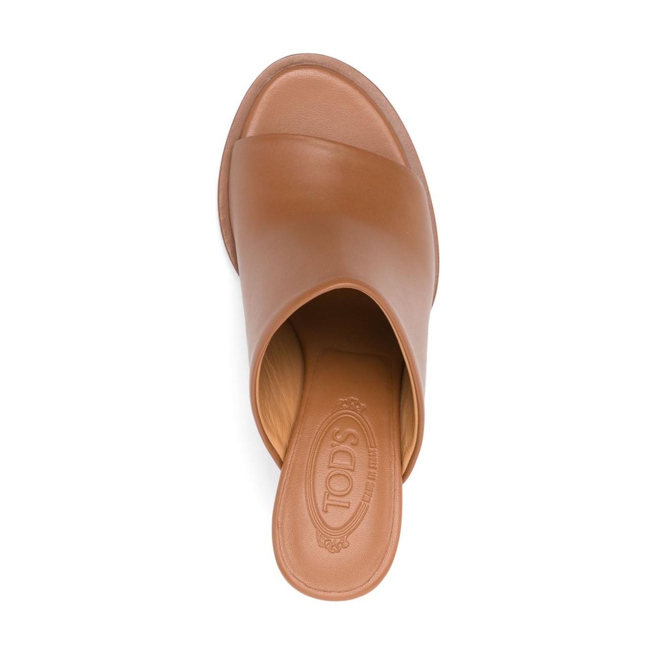 Tod's Sandals Leather Brown Sandals Tod'S Rosy Brown