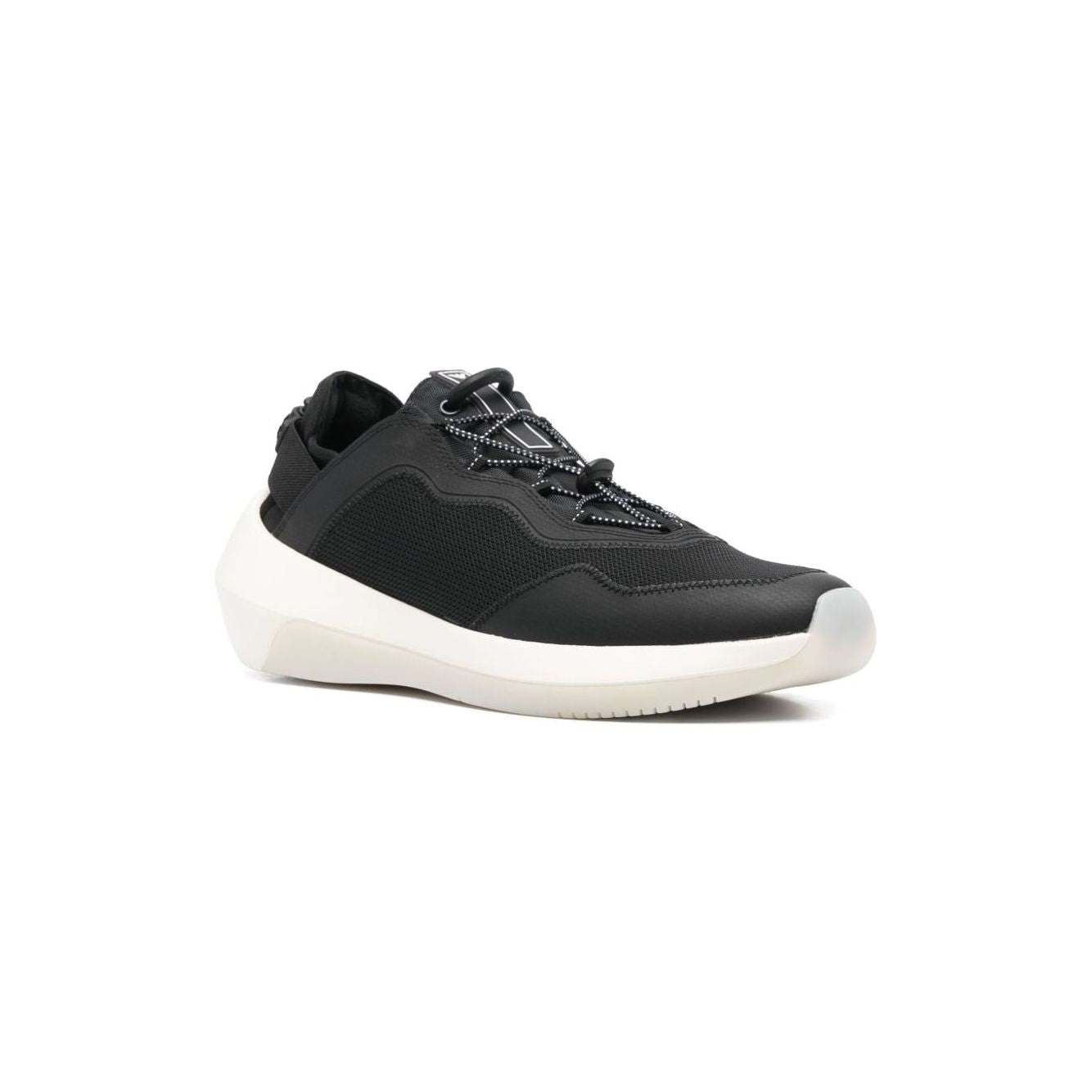 Emporio Armani chunky rubber sole sneakers Sneakers Emporio Armani Antique White