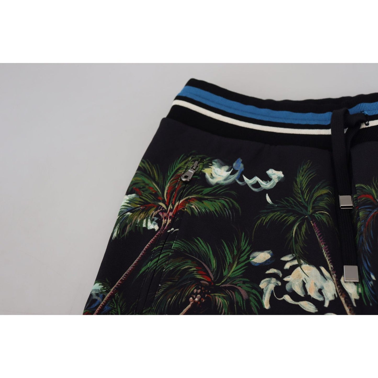 Dolce & Gabbana Volcano Print Casual Knee-Length Shorts Dolce & Gabbana Black