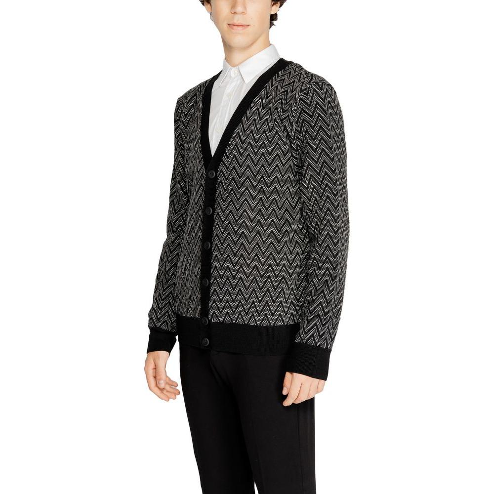 Antony Morato black mohair cardigan for men, featuring a stylish zigzag knit pattern, perfect for autumn and winter fashion.