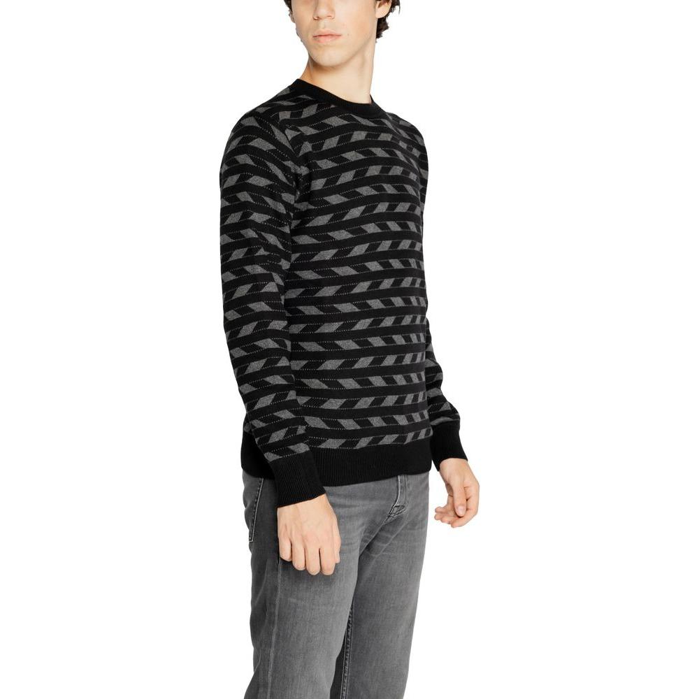 Antony Morato black acrylic sweater for men, part of the fall/winter collection, featuring a stylish chevron pattern, warm and trendy.