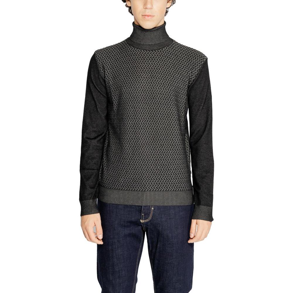 Hamaki-Ho black viscose sweater for men, fall/winter collection, 70% viscose and 30% nylon knitwear, elegant design.