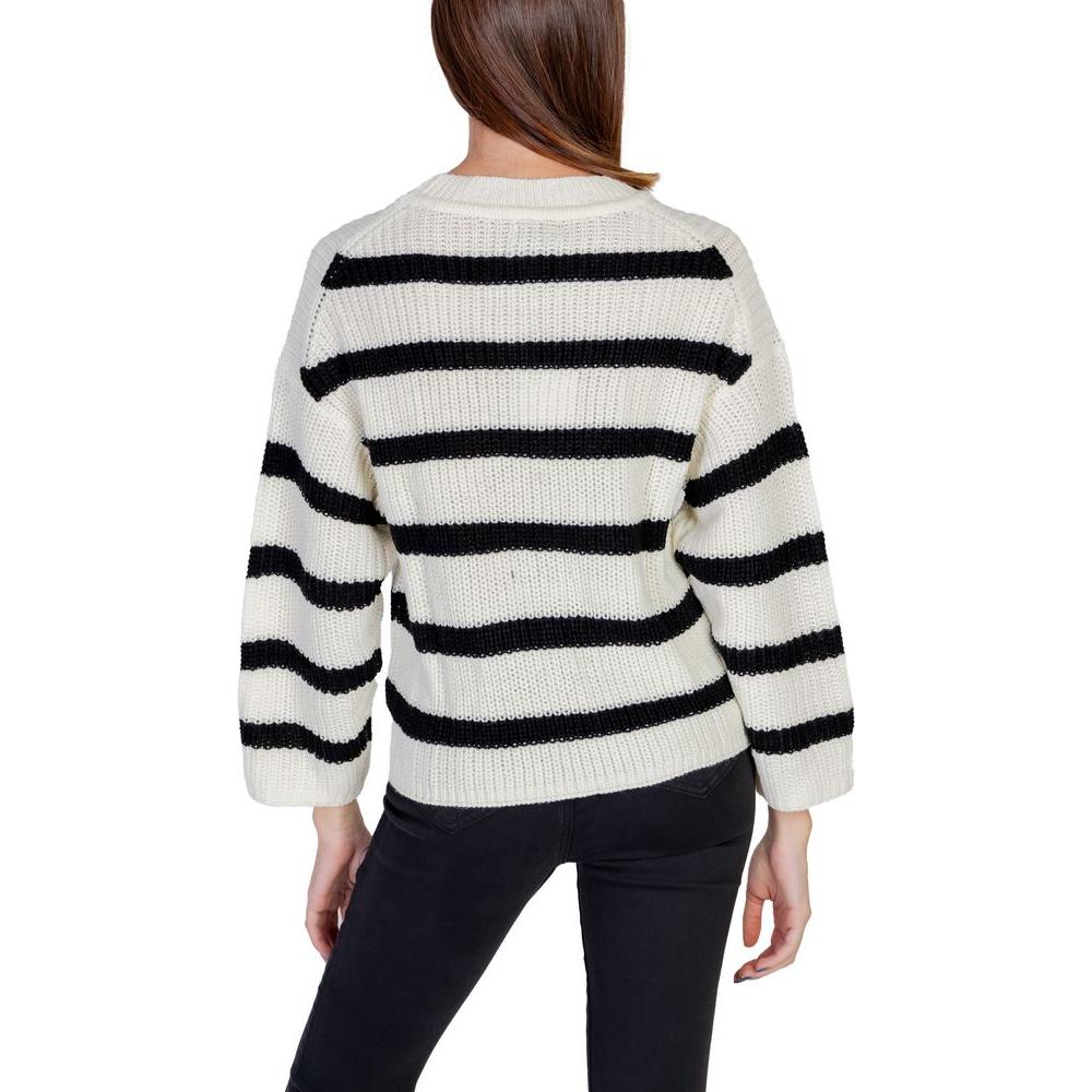 Alt Tag: Jacqueline De Yong cream acrylic sweater with black stripes, women's knitwear for fall and winter collection.