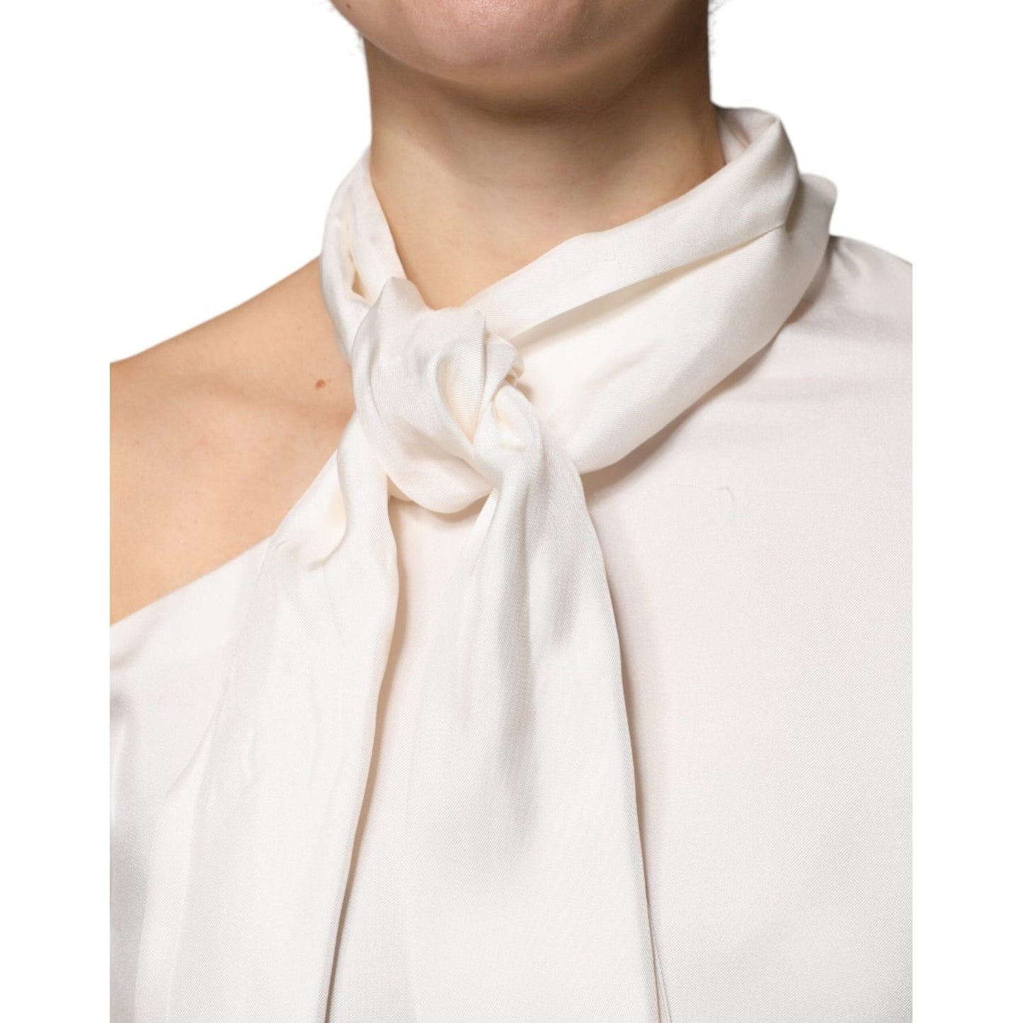 Brunello Cucinelli Beige Silk Ascot Collared Long Sleeves Top Brunello Cucinelli Antique White