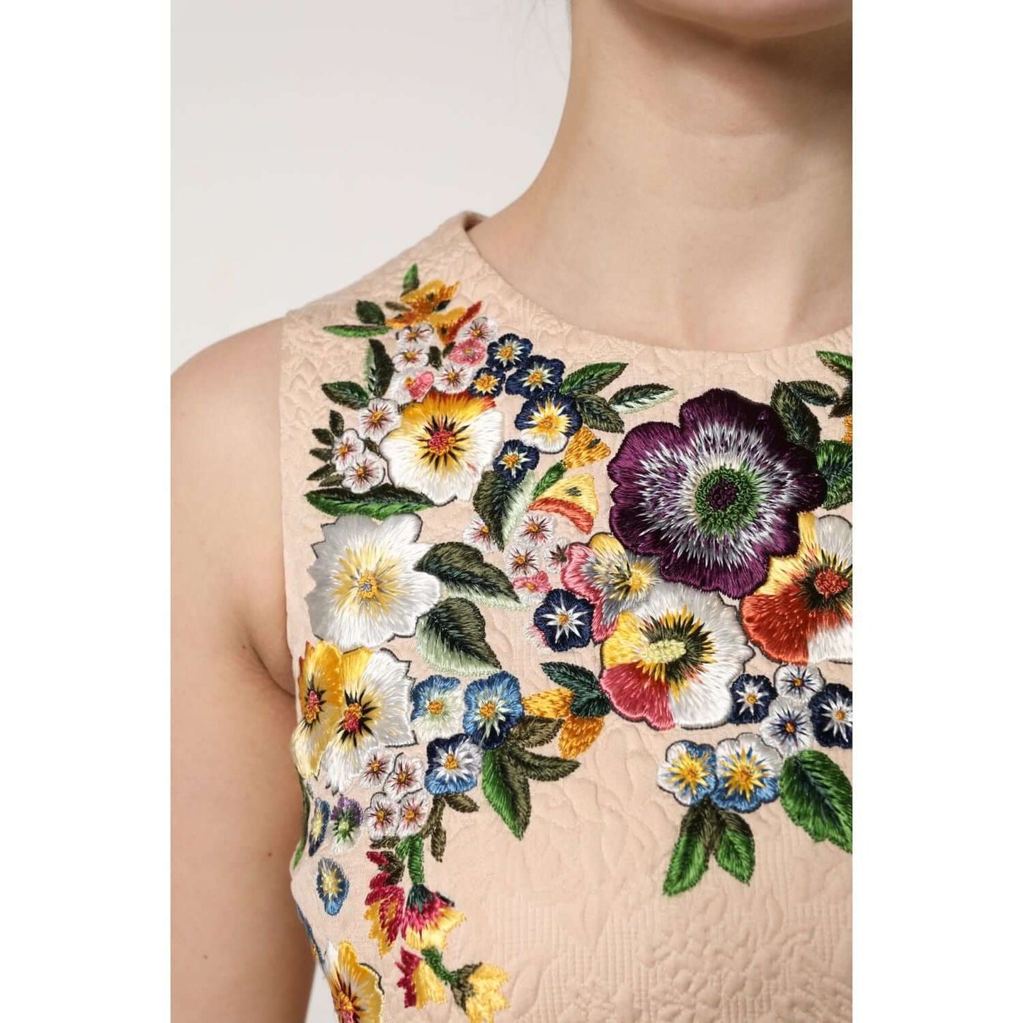 Dolce & Gabbana Dolce & Gabbana Beige Floral Embroidery Sleeveless Tank Top TSH90439-38 1728,67345645728,Beige,Dolce & Gabbana,IT38 | XS,IT44 | L,IT46|XL,Material: 91% Cotton 9% Nylon,New with tags,Tops & T-Shirts - Women - Clothing,Women