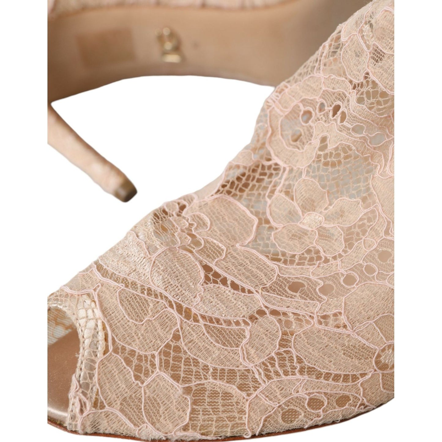 Dolce & Gabbana Dolce & Gabbana Beige Stretch Taormina Lace Boots Shoes LA10755-40 1728,67345645728,Beige,Boots - Women - Shoes,Dolce & Gabbana,EU40/US9.5,Material: 47% Nylon 33% Viscose 19% Elastane 1% Silk,New with tags,Women