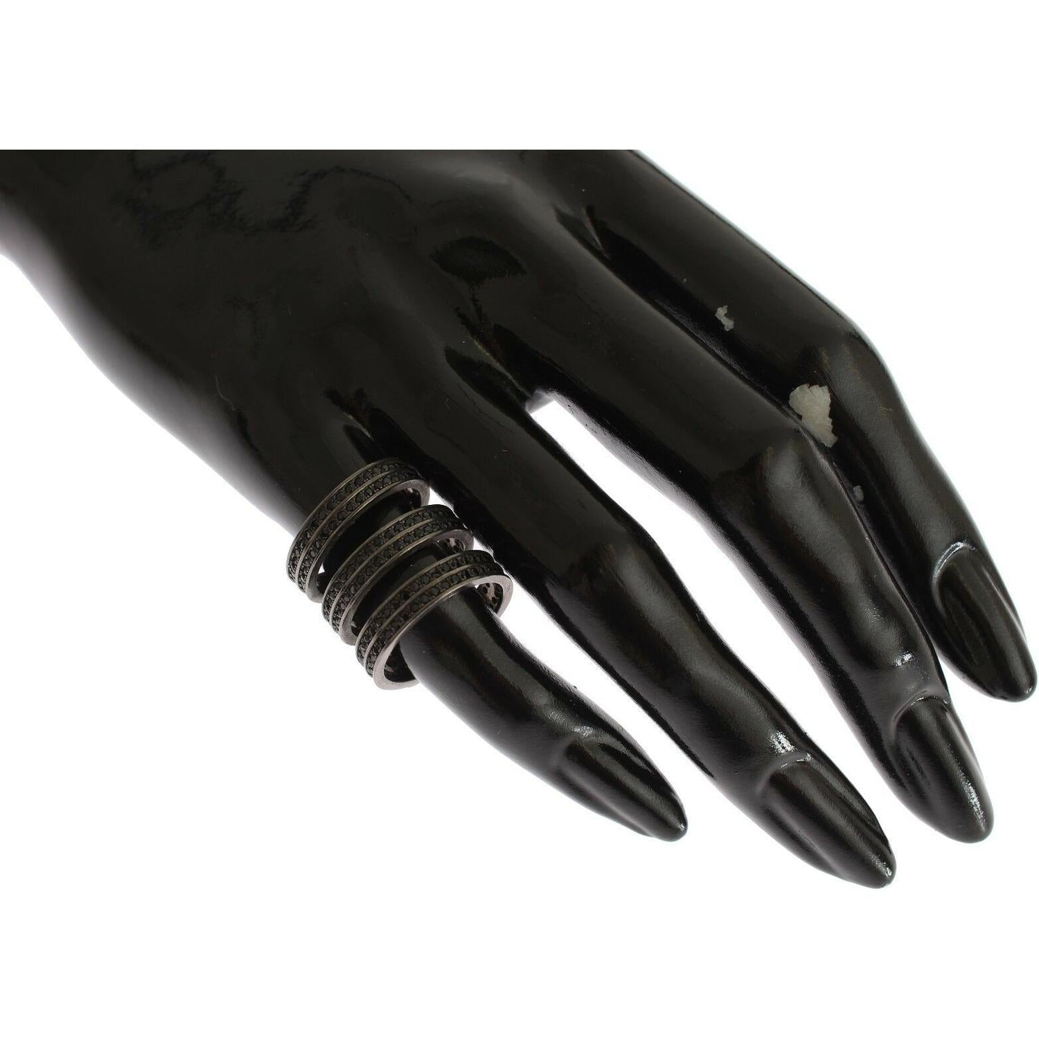 别致的黑水晶纯银戒指