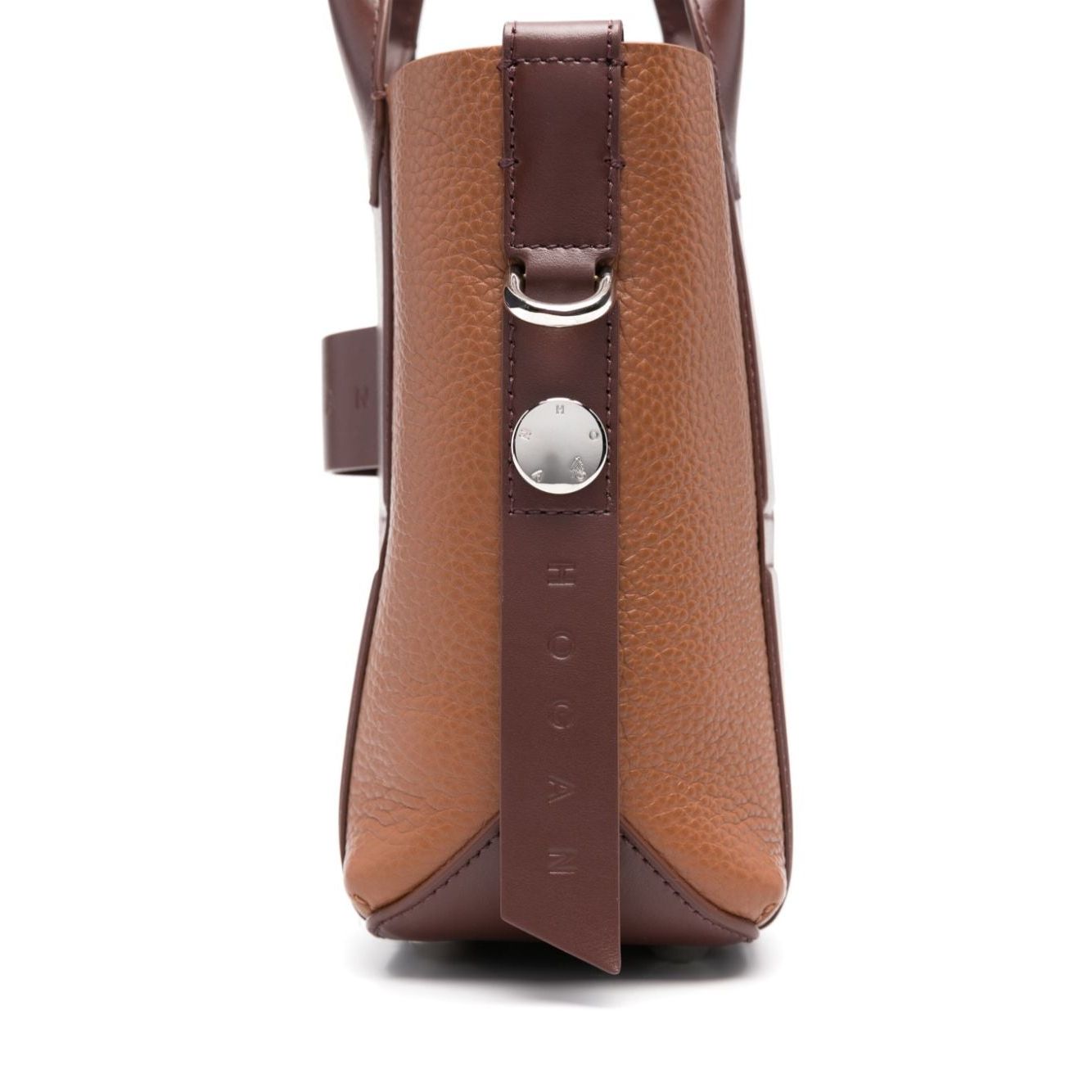 Front view with bag zipped and handles upright.