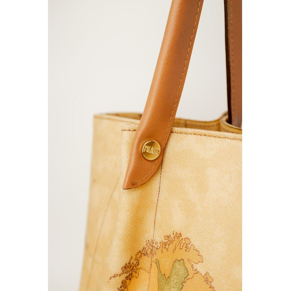 Front view with bag zipped and handles upright.