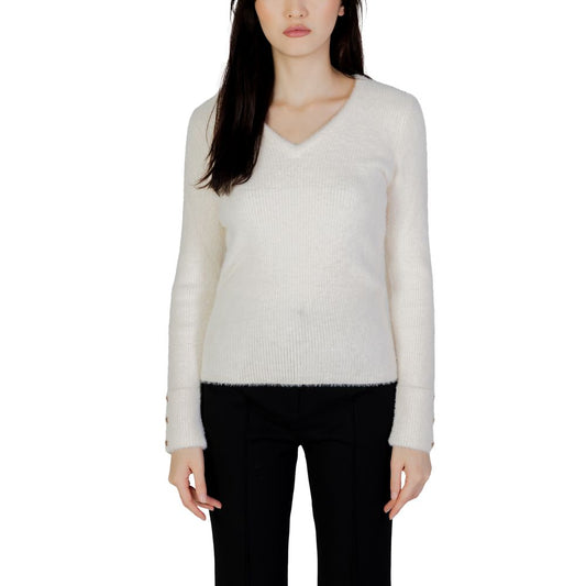 Morgan De Toi cream polyamide sweater for women, V-neck design, part of the autumn/winter collection, featuring a soft and elegant style.