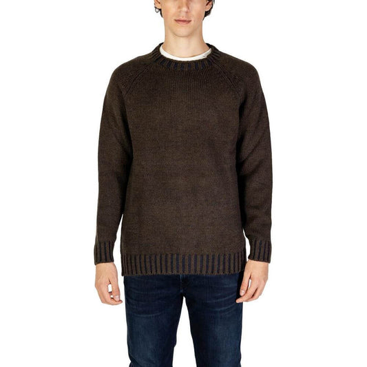 Hydra Clothing Gray Acrylic Sweater