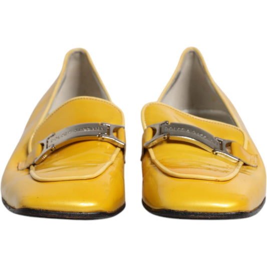 Dolce & Gabbana Dolce & Gabbana Yellow Leather Logo Plaque Slip On Mocassin Shoes LA12223-39 1728,67345645728,Dolce & Gabbana,EU39/US8.5,Flat Shoes - Women - Shoes,Material: Leather,Preowned / Defect,Shoes,Women,Women - Shoes,Yellow