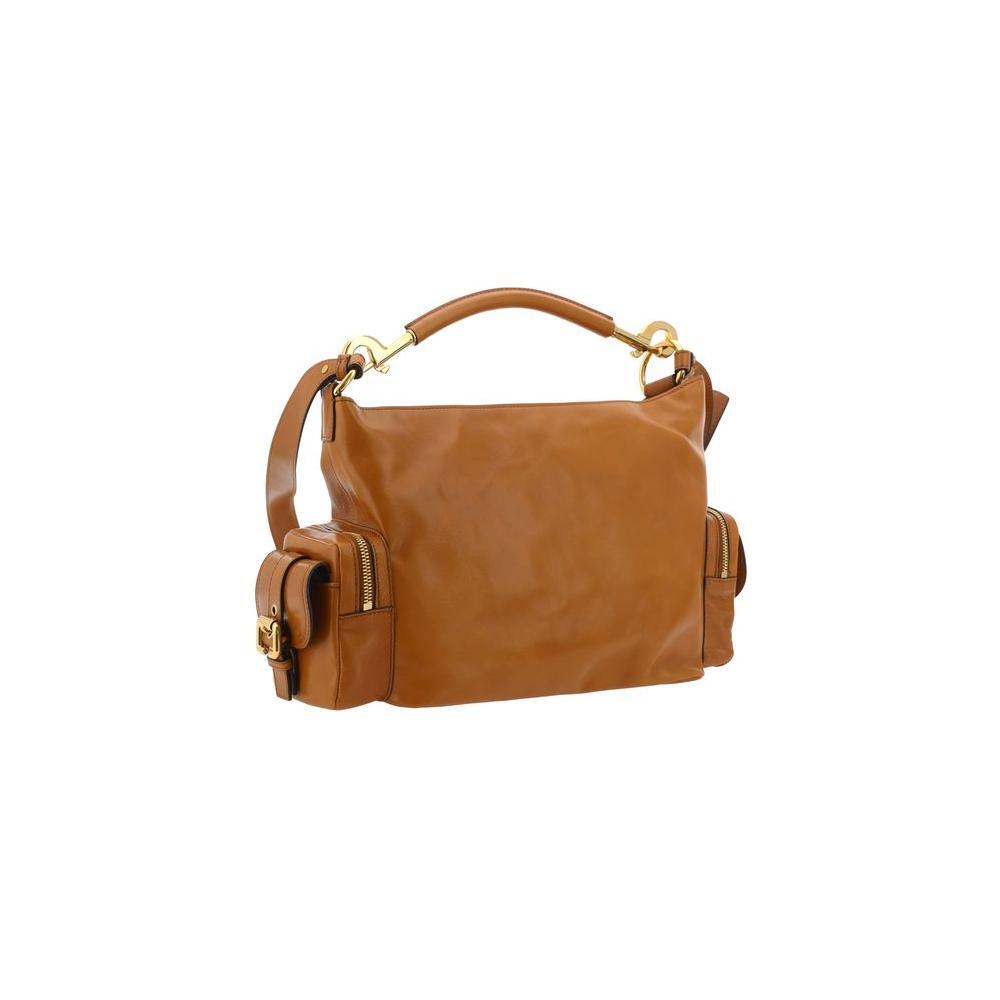 Front view with bag zipped and handles upright.