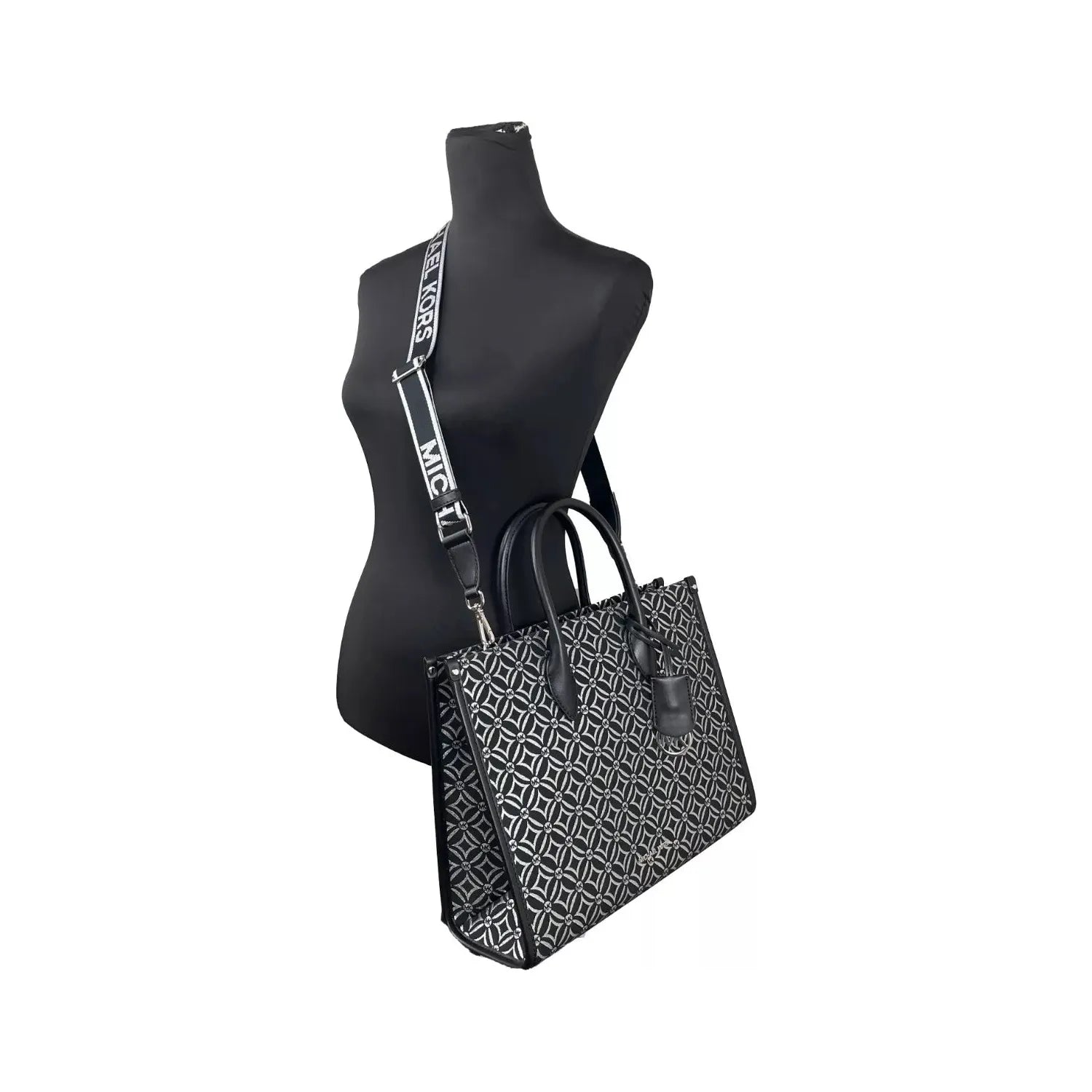 Front view with bag zipped and handles upright.