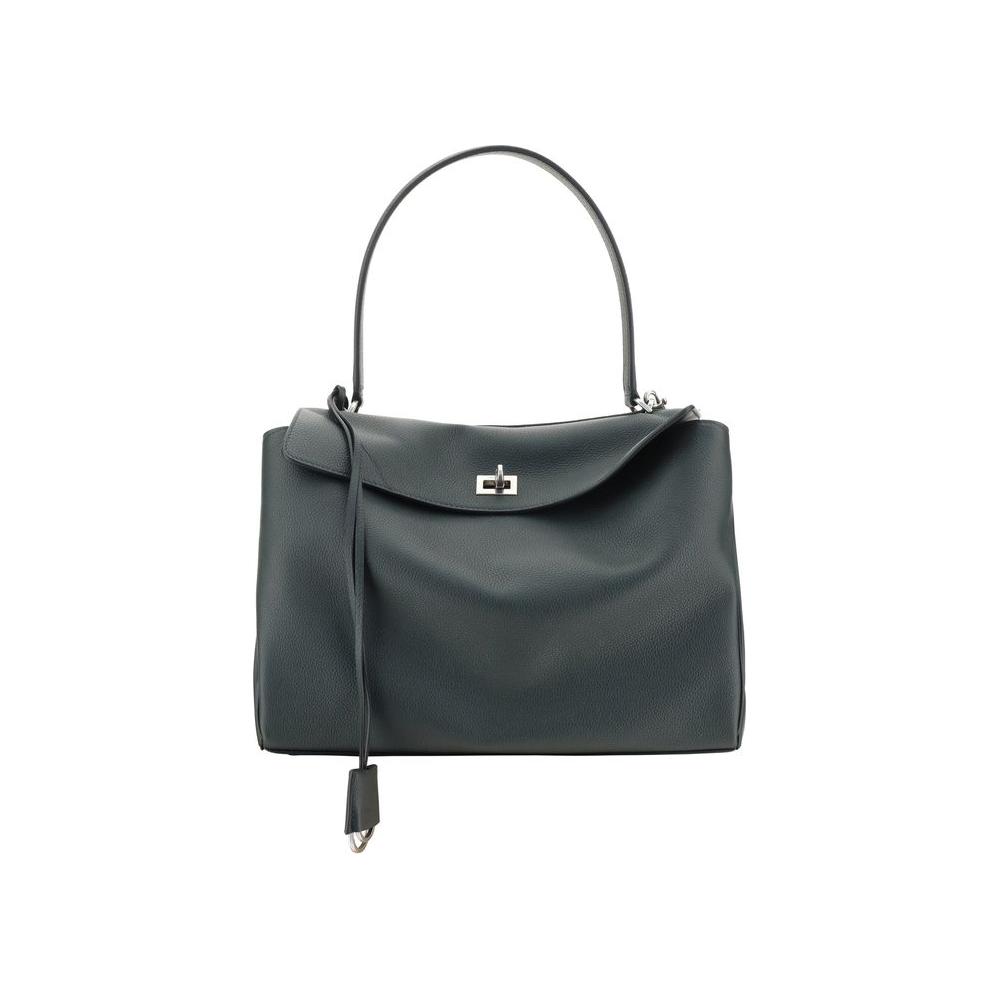 Front view with bag zipped and handles upright.