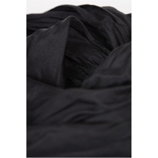 Dsquared² Dsquared² Silk Foulard 45x45cm DSP146564GD 1728,74866327712,Accessories,Black,Dsquared²,New with tags,Scarves - Women - Accessories,Women,Women - Accessories