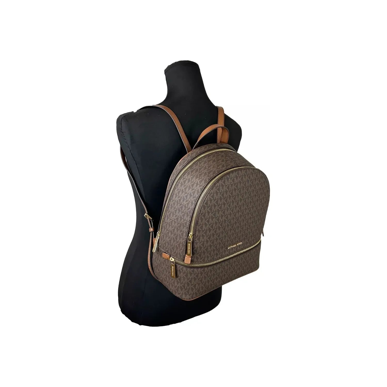 Front view with bag zipped and handles upright.