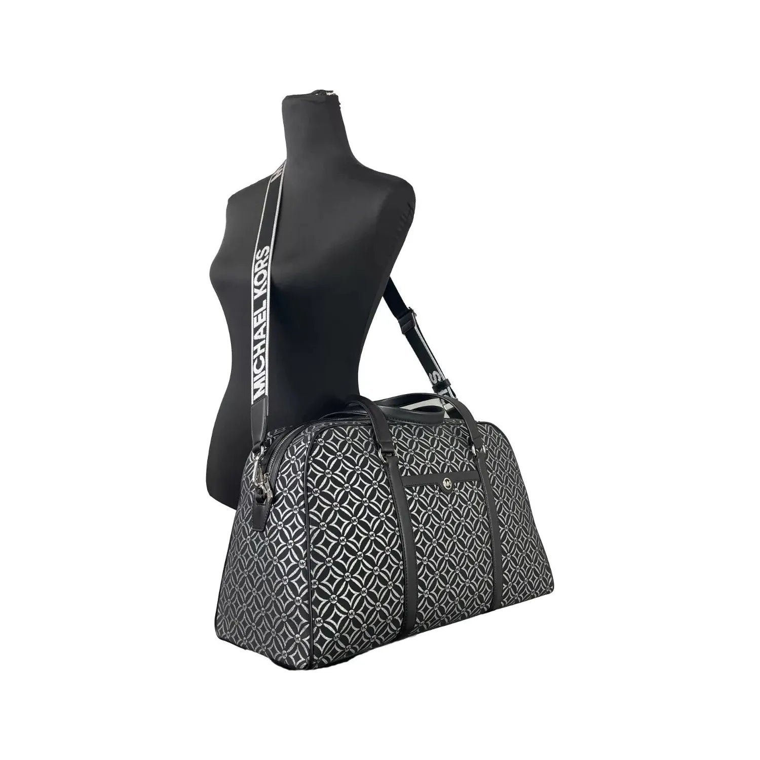 Front view with bag zipped and handles upright.